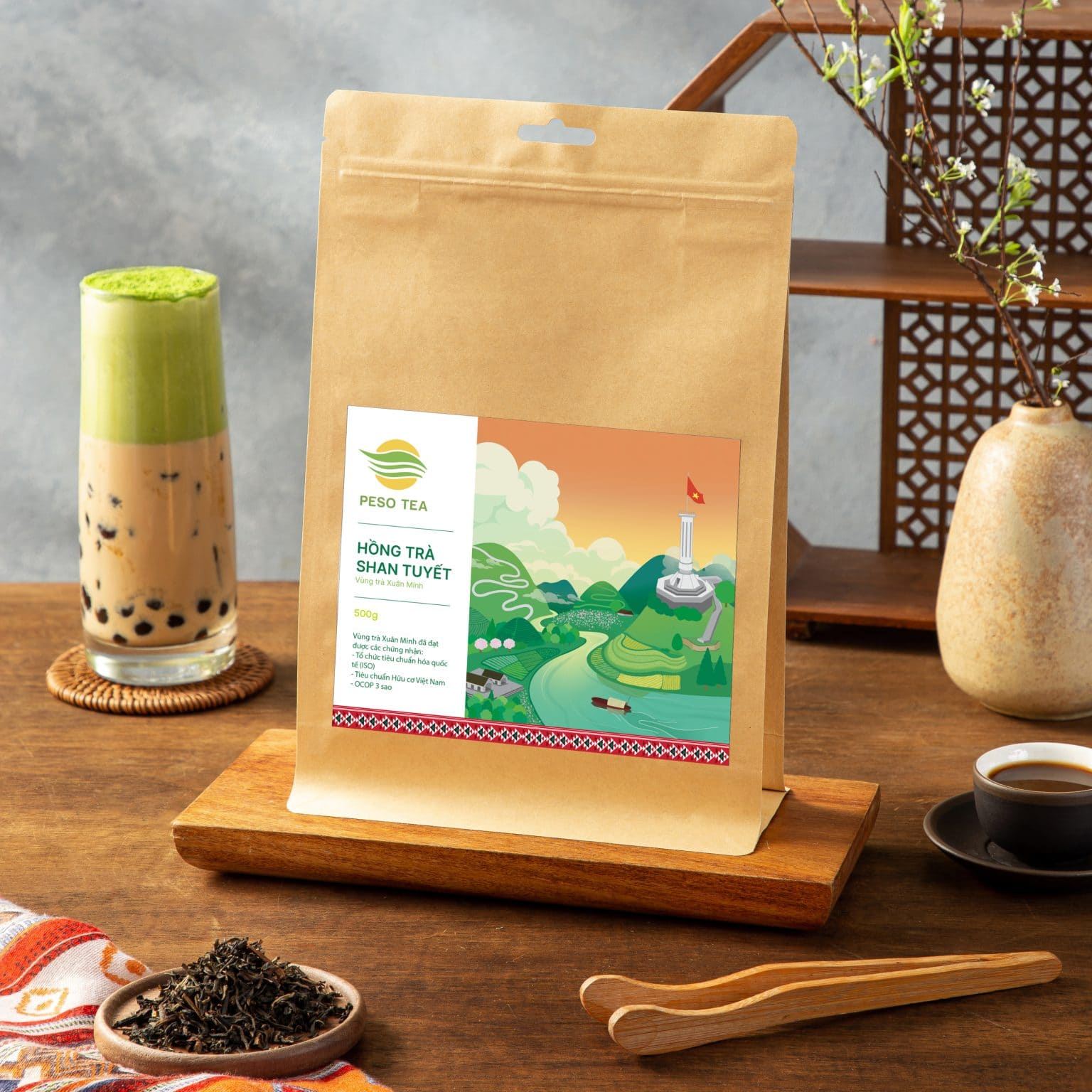 Hồng trà Shan Tuyết PESO sở hữu màu nước hổ phách đỏ tự nhiên, giúp tạo chiều sâu thị giác và dễ dàng ứng dụng trong các công thức phối màu đồ uống hiện đại.